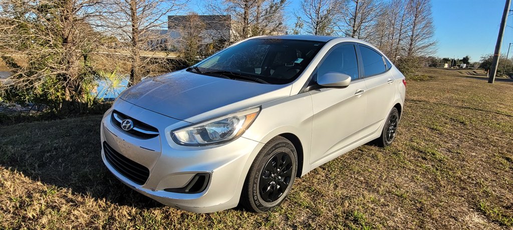 2015 Hyundai Accent GLS